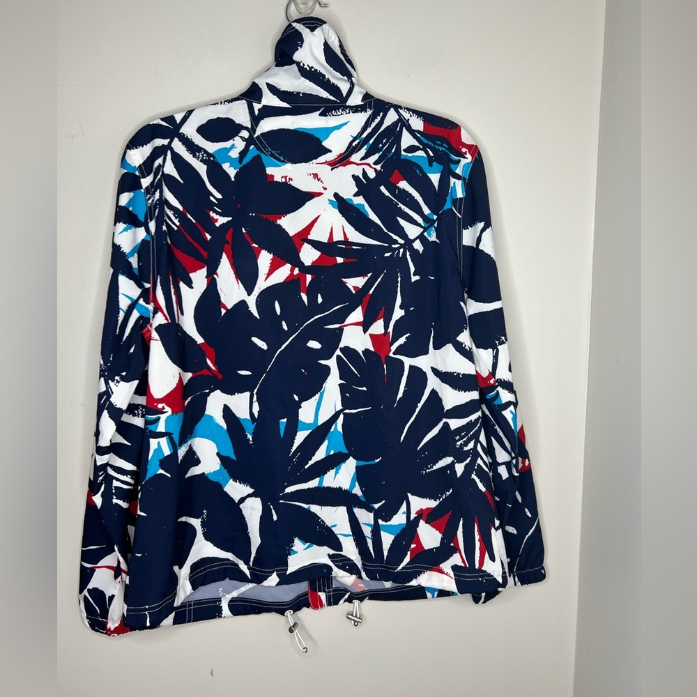 CHAPS sport - activewear/windbreaker jacket. Mock neck. Zip up. Red/white/blue. - Picture 7 of 9